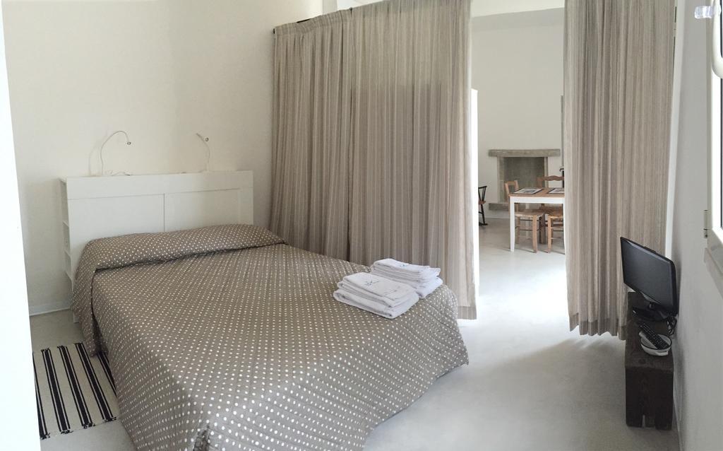 Tenuta Sant'Andrea Giuggianello Rum bild