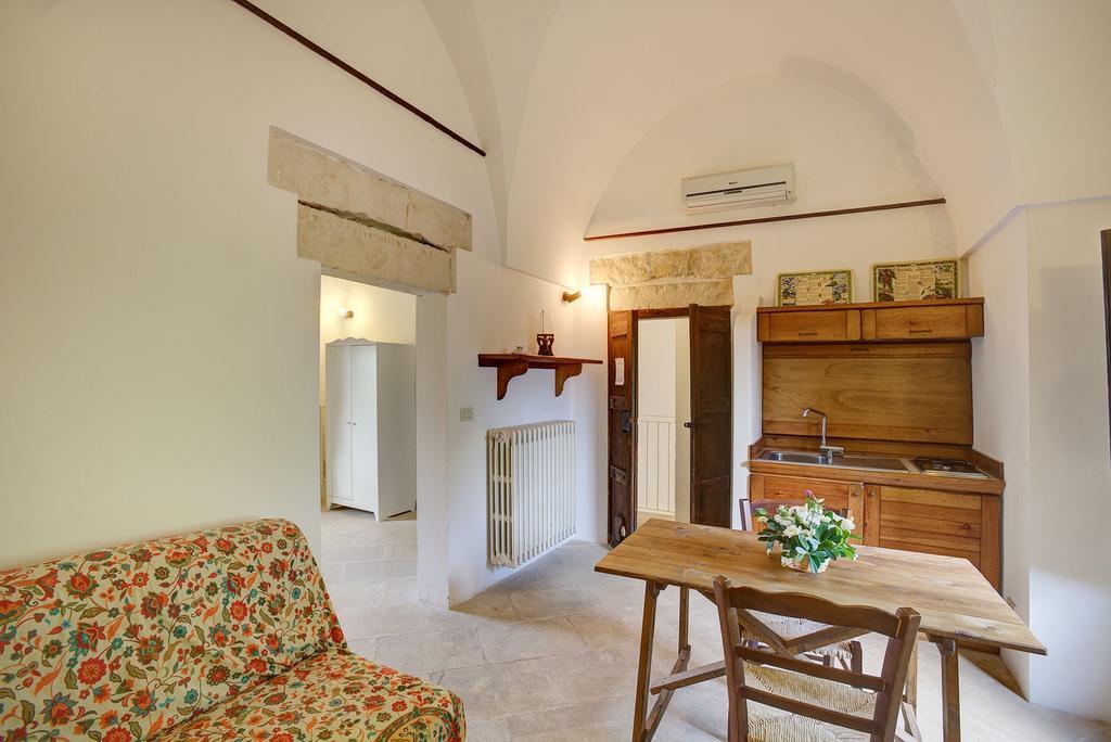 Tenuta Sant'Andrea Giuggianello Rum bild