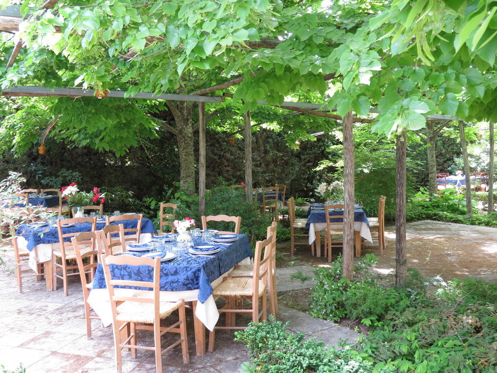 Tenuta Sant'Andrea Giuggianello Exteriör bild